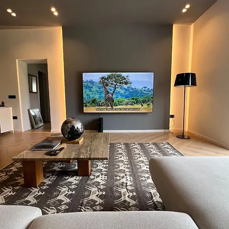 De Filippi Apartment *